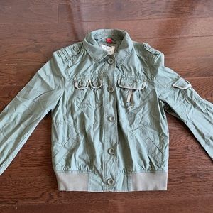 Esprit Light Jacket in Green